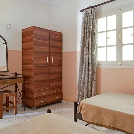 Sandy Maria 503 Apartment *